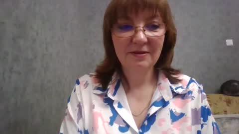 marinamrs online show from October 2025 07:56:02 PM