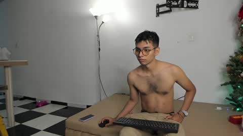 Snapshot of marioandmia chatting on January 2025 12:05:02 AM marioandmia online show from January 2025 12:05:02 AM