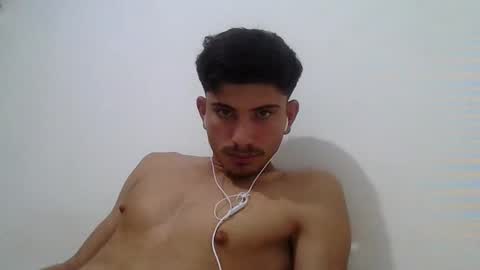 Snapshot of mariobrosss517470 chatting on January 2025 10:46:02 PM mariobrosss517470 online show from January 2025 10:46:02 PM