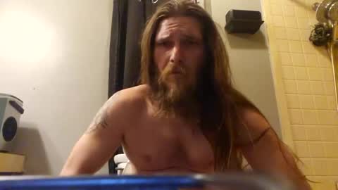 Snapshot of marius02385 chatting on January 2025 11:45:02 PM marius02385 online show from January 2025 11:45:02 PM