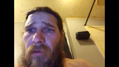 Snapshot of marius02385 chatting on February 2025 10:48:02 AM marius02385 online show from February 2025 10:48:02 AM