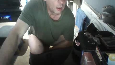 Snapshot of mark2110secs chatting on October 2025 06:23:01 AM mark2110secs online show from October 2025 06:23:01 AM