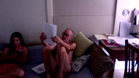 mark_and_lola online show from January 2026 02:27:01 AM