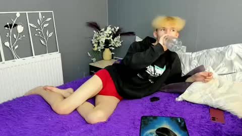 mark_brain online show from April 2026 12:04:01 PM