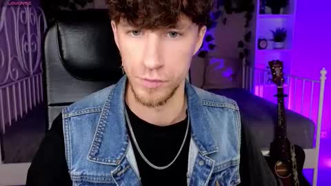 Snapshot of mark_caron chatting on October 2025 08:18:02 PM mark_caron online show from October 2025 08:18:02 PM