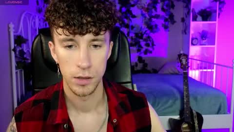 mark_caron online show from December 2025 08:29:01 PM