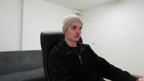 Snapshot of mark_karson chatting on January 2026 07:48:02 PM MARK KARSON online show from January 2026 07:48:02 PM