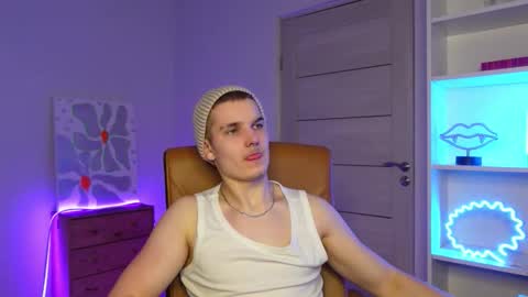 Snapshot of mark_karson chatting on February 2026 05:50:01 PM MARK KARSON online show from February 2026 05:50:01 PM