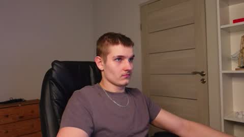 Snapshot of mark_karson chatting on February 2026 06:15:02 PM MARK KARSON online show from February 2026 06:15:02 PM