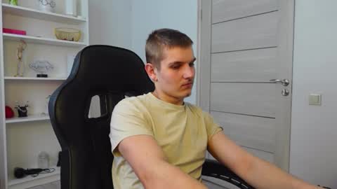 Snapshot of mark_karson chatting on February 2026 09:52:01 AM MARK KARSON online show from February 2026 09:52:01 AM