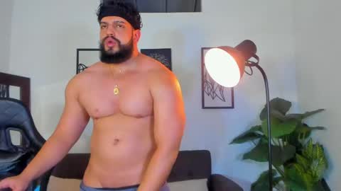 mark_x23 online show from June 2026 06:52:02 AM