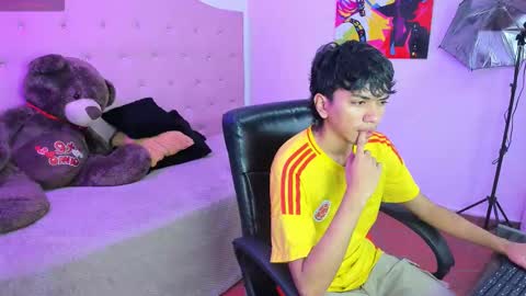 markbowie online show from March 2026 03:25:01 PM