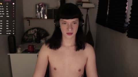 Mark online show from March 2025 03:35:01 PM