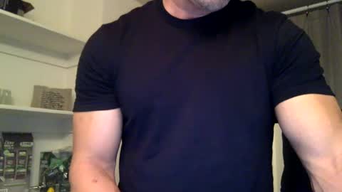 markk702 online show from December 2024 03:47:01 AM