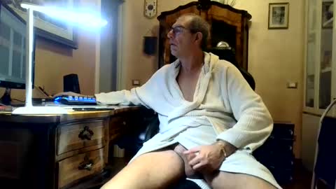 Snapshot of markmarkmark00 chatting on January 2025 04:29:01 PM markmarkmark00 online show from January 2025 04:29:01 PM