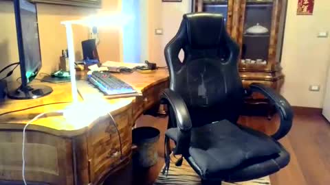 Snapshot of markmarkmark00 chatting on March 2025 05:07:02 PM markmarkmark00 online show from March 2025 05:07:02 PM