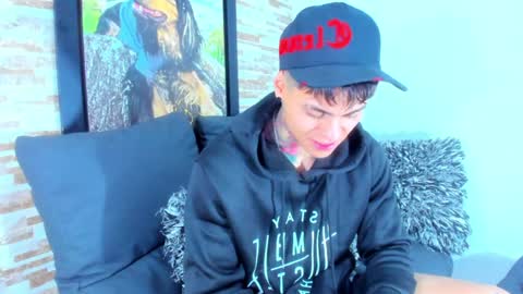 Sebastian online show from December 2024 03:01:01 PM