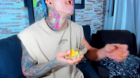 Sebastian online show from January 2025 02:37:01 AM