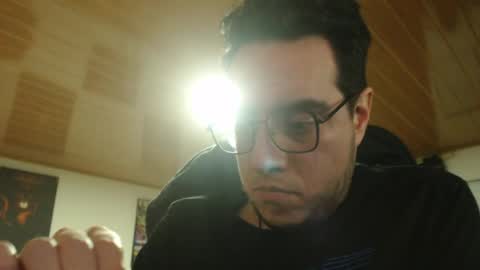 Snapshot of markswitch_ chatting on April 2026 06:19:01 AM Mark Switch online show from April 2026 06:19:01 AM