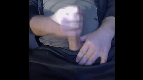 markus81xxx online show from February 2025 07:03:01 PM