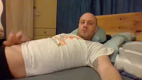 markus_7 online show from November 2025 04:30:01 PM