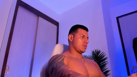 markus... Y online show from February 2025 02:04:01 AM