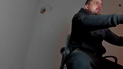 MARK online show from November 2025 07:23:02 PM