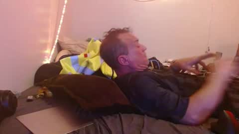 Snapshot of markymark101825061 chatting on January 2025 01:42:02 AM markymark101825061 online show from January 2025 01:42:02 AM