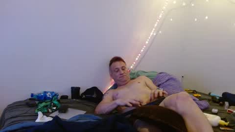 Snapshot of markymark101825061 chatting on February 2025 01:45:02 AM markymark101825061 online show from February 2025 01:45:02 AM