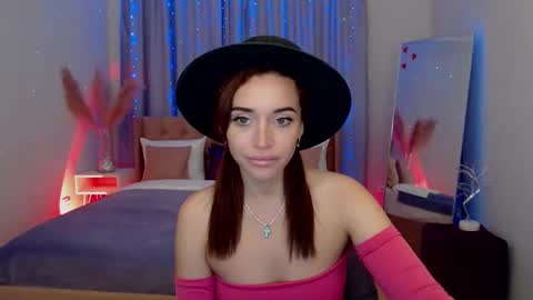 Snapshot of marladewis chatting on September 2025 07:28:02 PM MarlaDewis online show from September 2025 07:28:02 PM