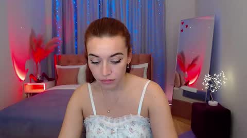 Snapshot of marladewis chatting on October 2025 08:21:02 PM MarlaDewis online show from October 2025 08:21:02 PM