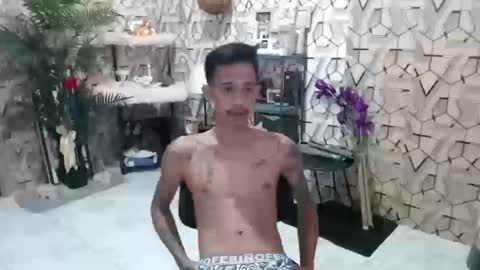 marlmoreno10 online show from December 2025 06:08:02 AM