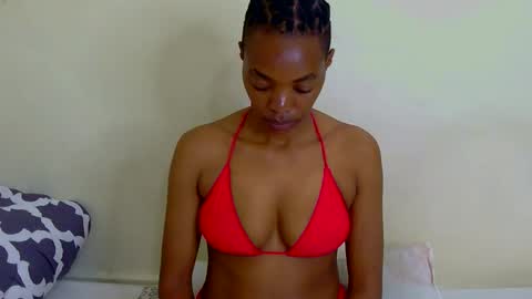 Snapshot of marly_babe chatting on February 2026 06:20:02 AM Marly online show from February 2026 06:20:02 AM