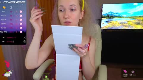 Snapshot of marmeladka777 chatting on January 2025 07:29:02 PM Alena online show from January 2025 07:29:02 PM