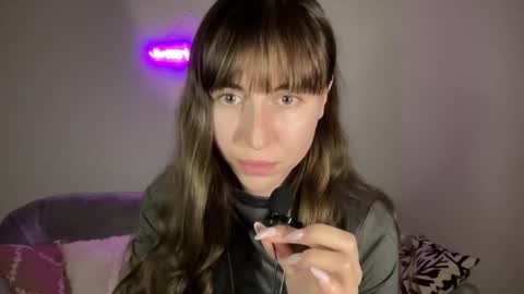 Mary online show from September 2025 02:33:02 PM