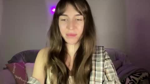 Mary online show from October 2025 01:09:01 PM