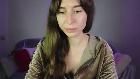 Mary online show from December 2025 02:23:02 PM