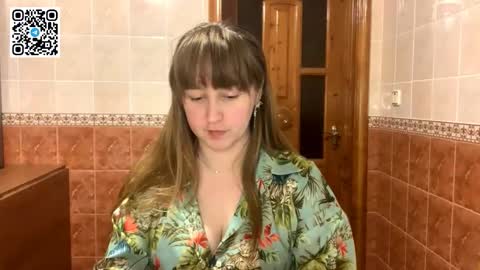 Miriam online show from November 2025 08:52:01 PM