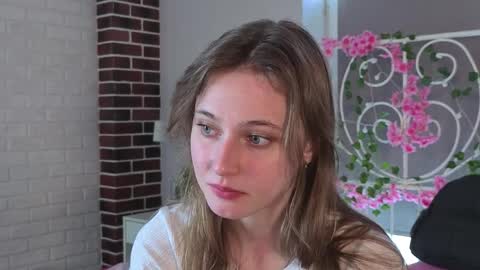 Snapshot of marquitamergel chatting on April 2026 09:36:02 AM Andriella online show from April 2026 09:36:02 AM