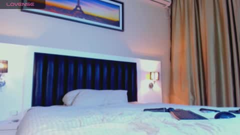 Mari online show from November 2025 06:16:02 AM