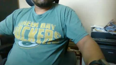 Married Horny Guy online show from May 2026 01:17:02 PM