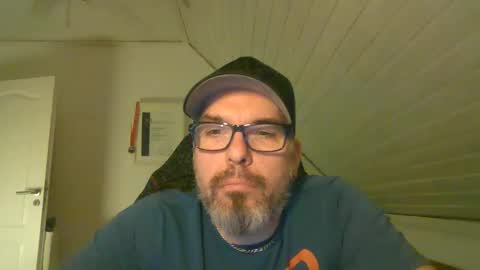 Snapshot of marriedcock1980 chatting on February 2025 05:16:02 PM marriedcock1980 online show from February 2025 05:16:02 PM