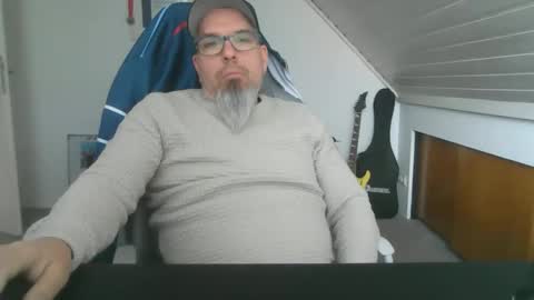 marriedcock1980 online show from March 2026 08:26:33 AM