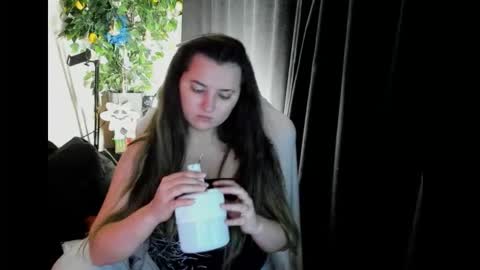 Snapshot of marry_paradisesi chatting on October 2025 09:36:01 PM Marishka online show from October 2025 09:36:01 PM
