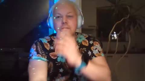 mars0481 online show from November 2025 10:12:01 PM