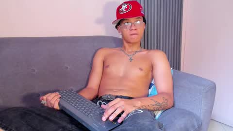 MARSHALL online show from March 2026 01:28:01 PM