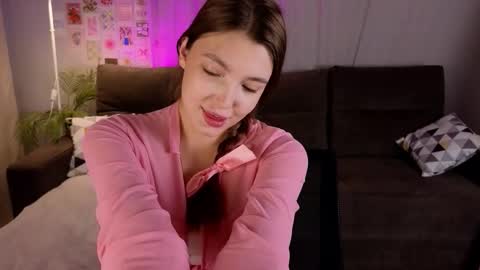 marshmelany online show from October 2025 01:28:01 AM