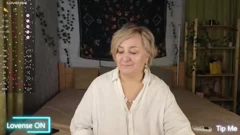Snapshot of marta_wils chatting on October 2025 02:01:02 AM marta_wils online show from October 2025 02:01:02 AM