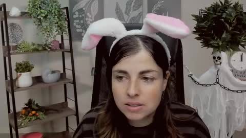 Snapshot of martaedams chatting on November 2025 06:14:02 AM martaedams online show from November 2025 06:14:02 AM