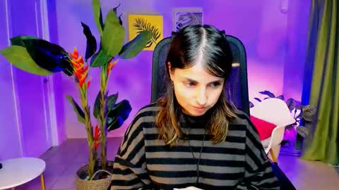 Snapshot of martaedams chatting on November 2025 06:18:02 AM martaedams online show from November 2025 06:18:02 AM